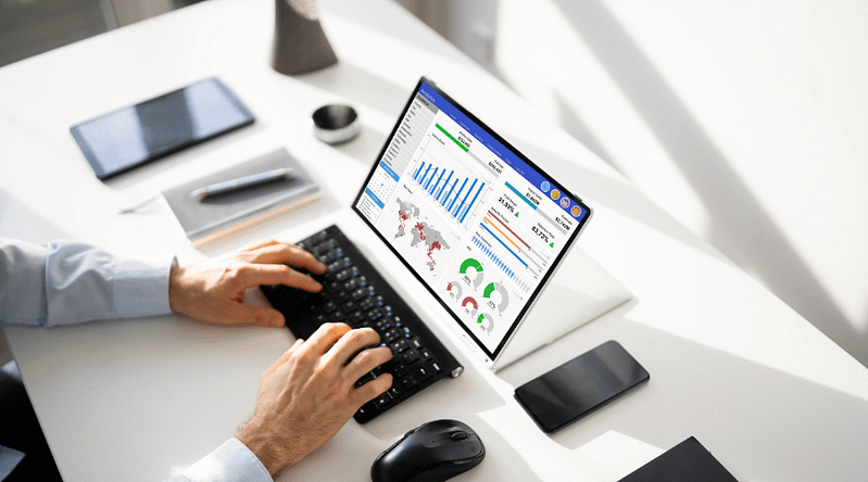 Descubra a importância do marketing para empresas de TI e como a Triumm Marketing Digital pode ajudar sua empresa a se destacar no mercado competitivo da tecnologia da informação.